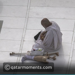 Man's Disability Doesn't Stop Him from Performing Hajj